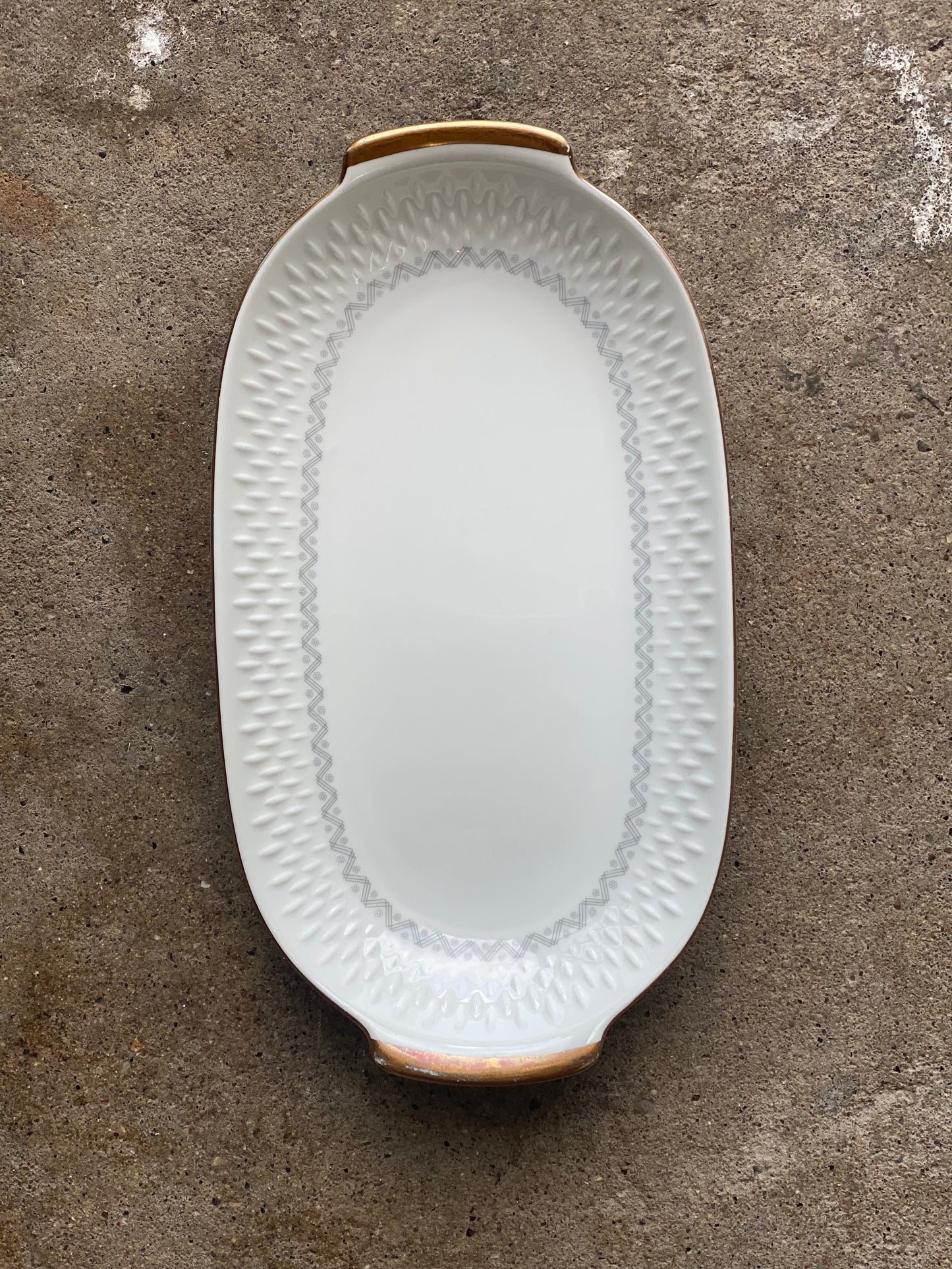 Lille oval fad